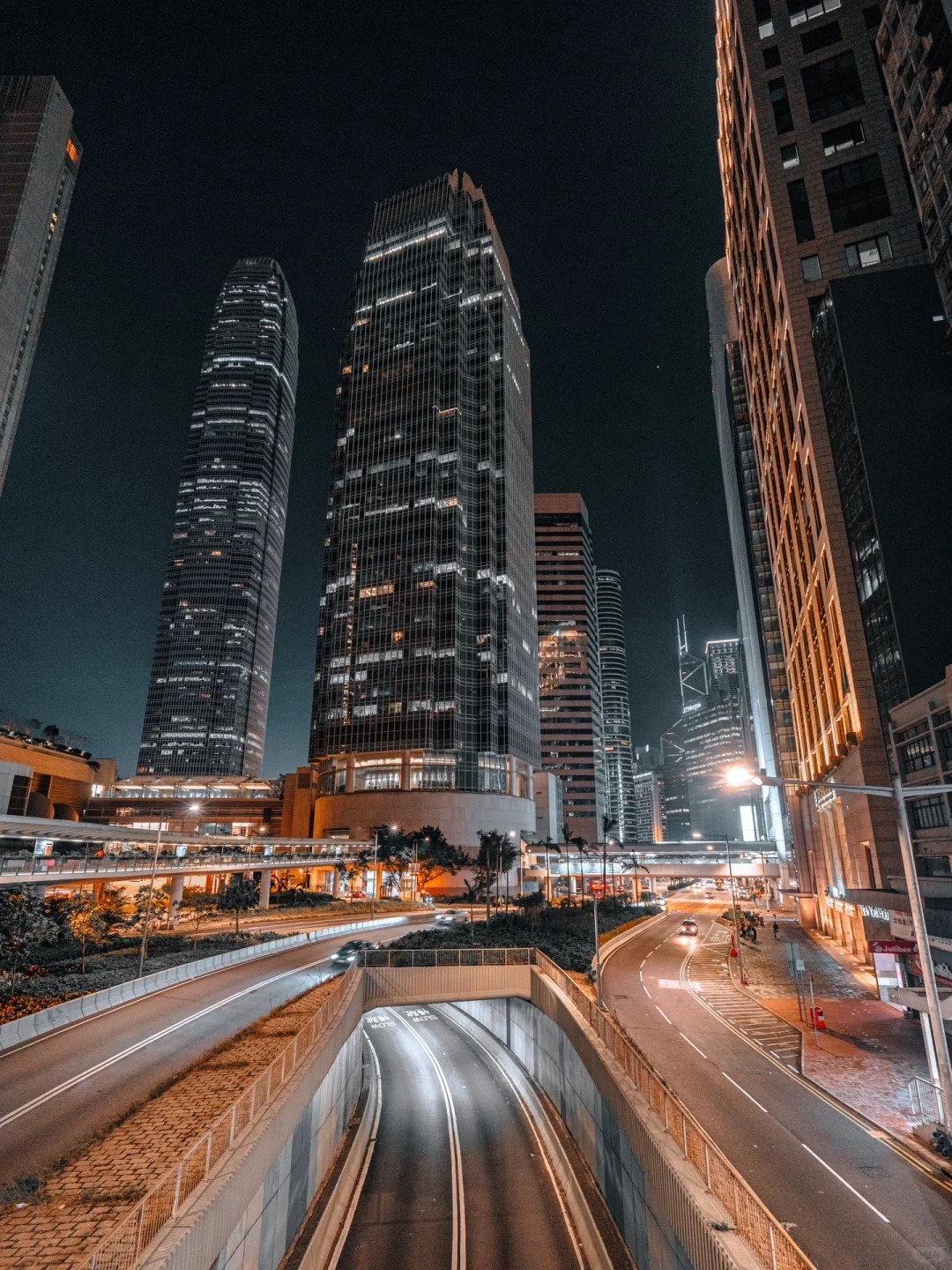 香港｜港岛线这9座地铁站路过一定要拍！